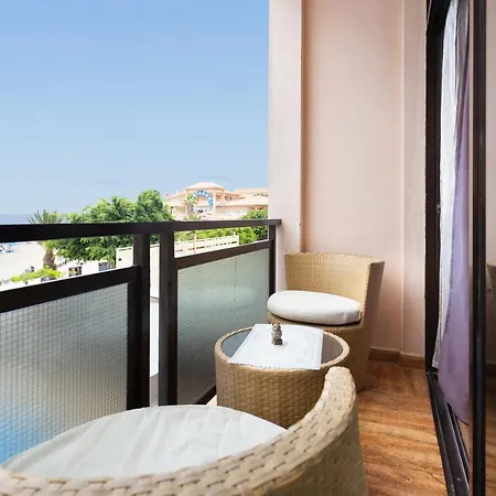 Apartamento en primera linea de playa con aire acondicionado Arona (Tenerife)
