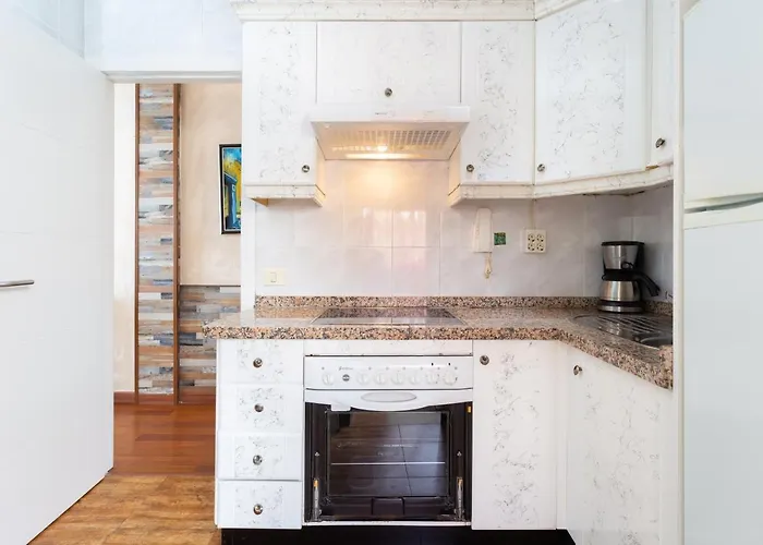 En Primera Linea De Playa Con Aire Acondicionado Apartment *